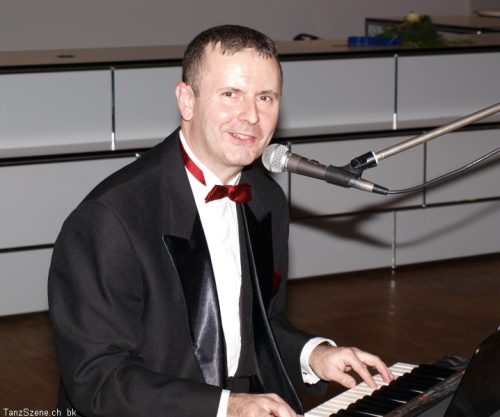 FB2010.Frommball2010.fro10004