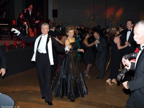 FB2010.Frommball2010.fro10023